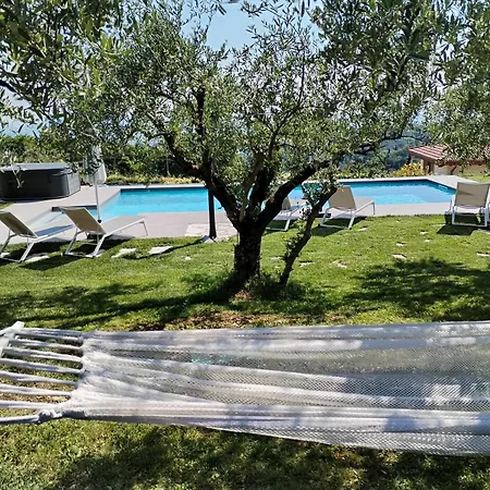 Nina - & Relax Caprino Veronese